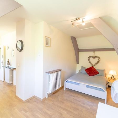 Appart 4 Chambres Parking Voitures Velos 10Min Blois Esterno foto