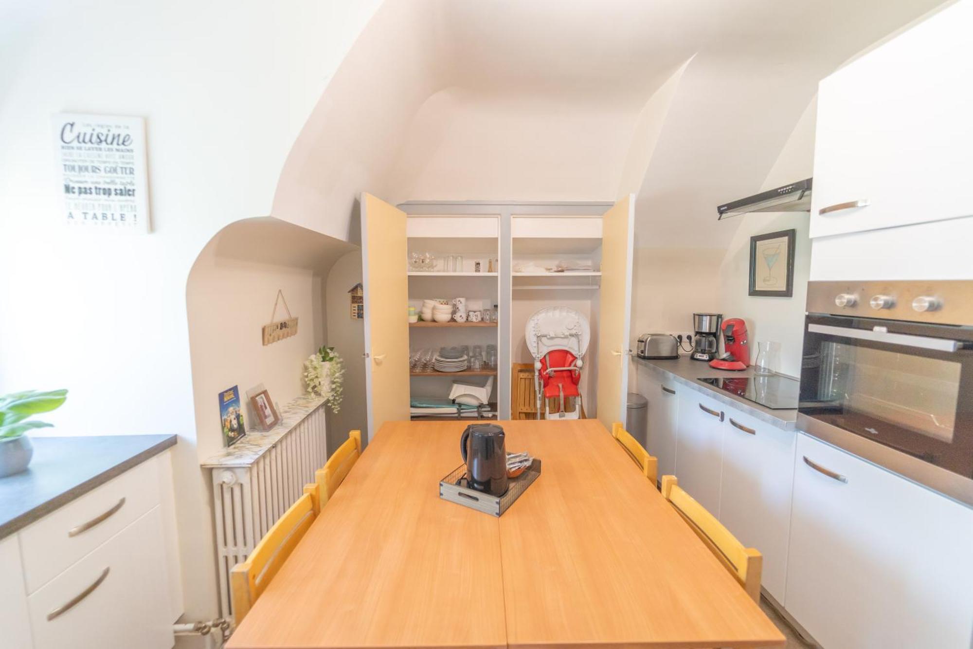 Appart 4 Chambres Parking Voitures Velos 10Min Blois Esterno foto