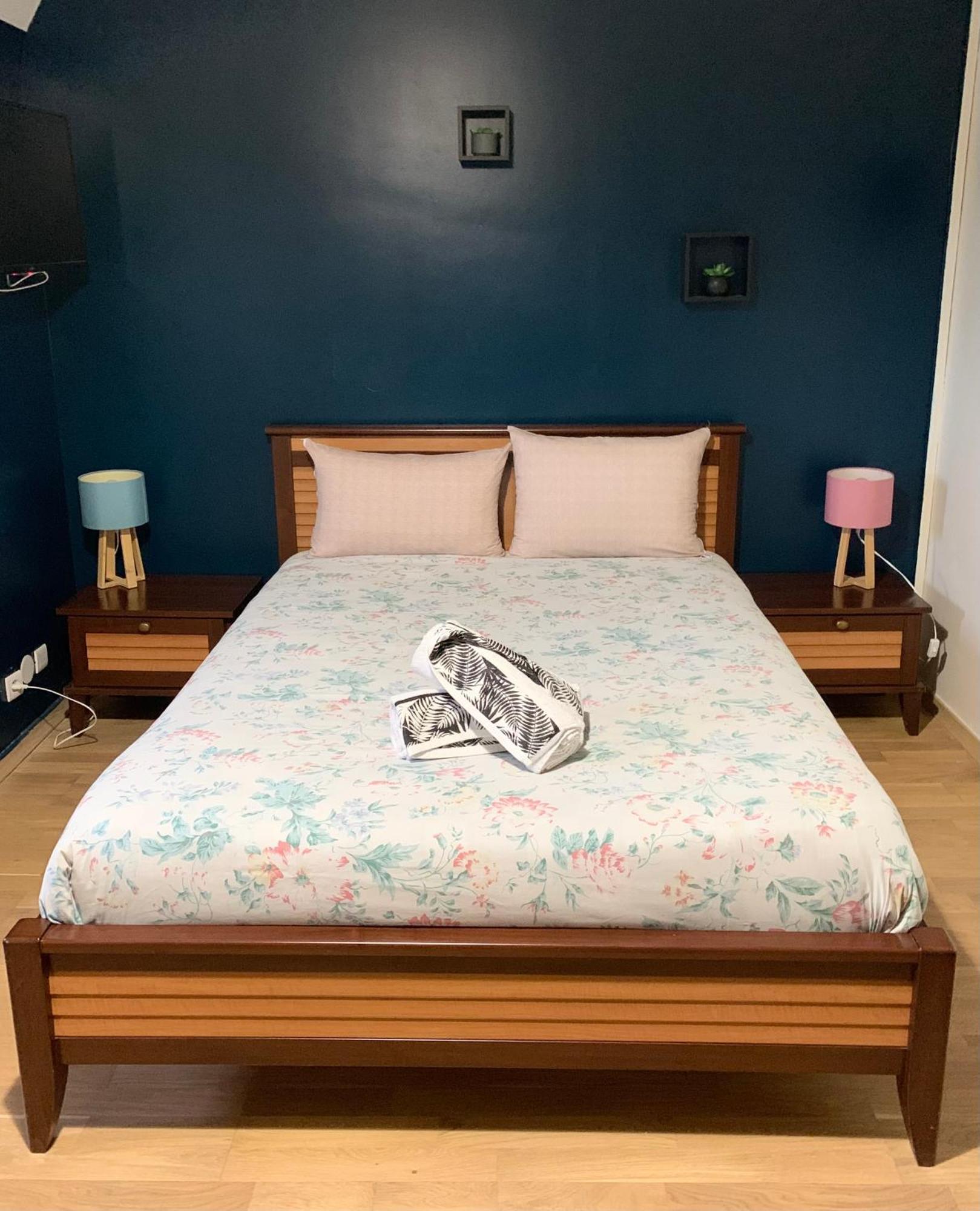 Appart 4 Chambres Parking Voitures Velos 10Min Blois Esterno foto