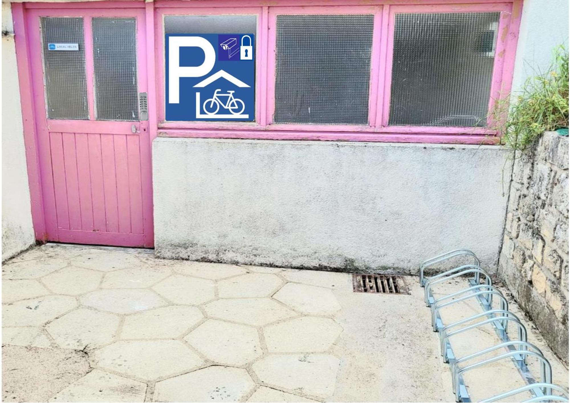 Appart 4 Chambres Parking Voitures Velos 10Min Blois Esterno foto
